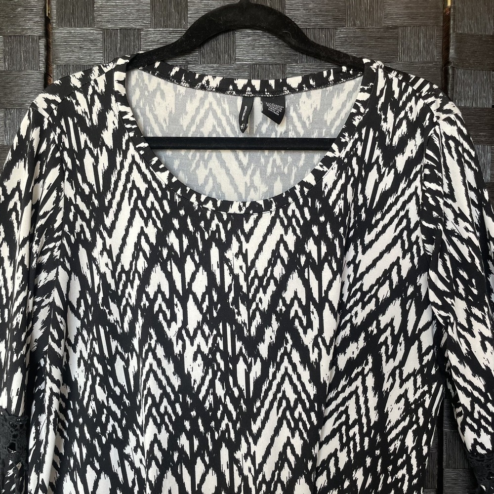 New Directions Black White bohemian peasant Embroidered bell sleeve Women Large - Picture 4 of 10